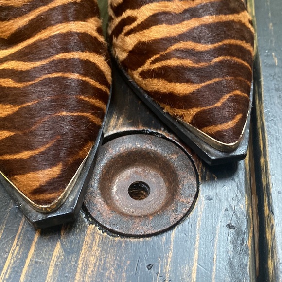 Kenneth Cole Animal Print Fur Heeled Ankle Boots - Picture 9 of 13